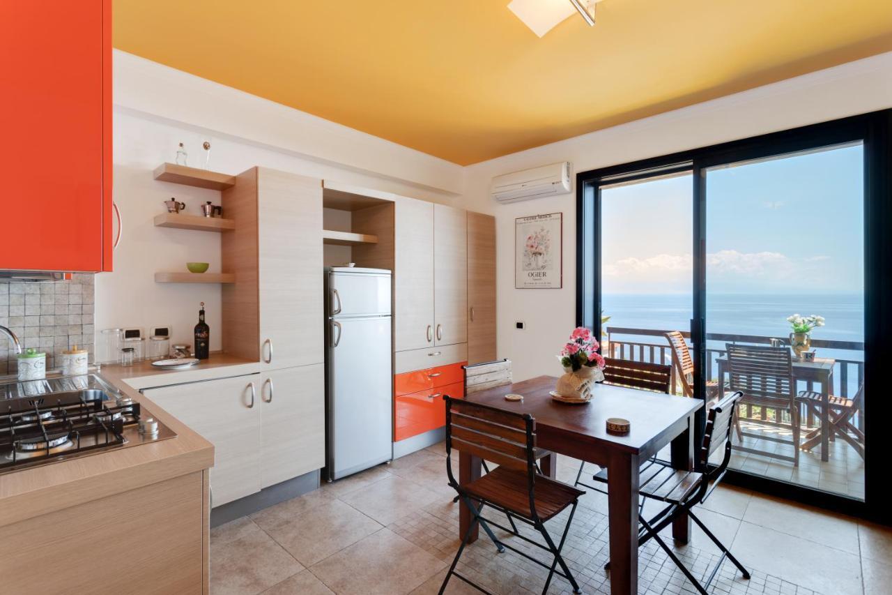 Taormina Panoramic Seaview Apartment Exterior foto